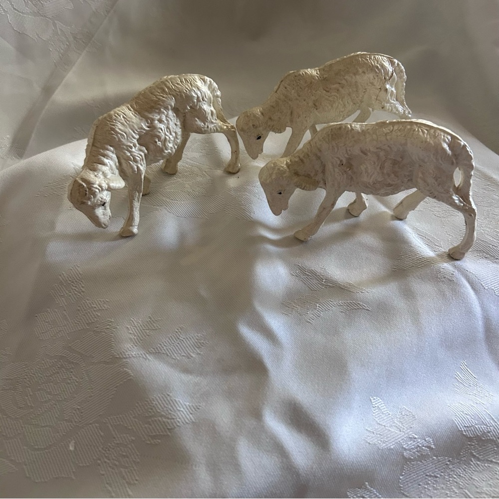 Vintage Nativity Sheep Lot Of 3 Italy Plastic Figurines 5inches